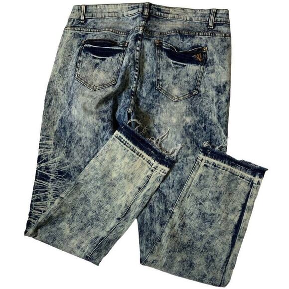 V.I.P Y2K Jeans Teen/Youth Size 16W Embroidered Floral Acid Wash Raw Hem Denim - Picture 5 of 12